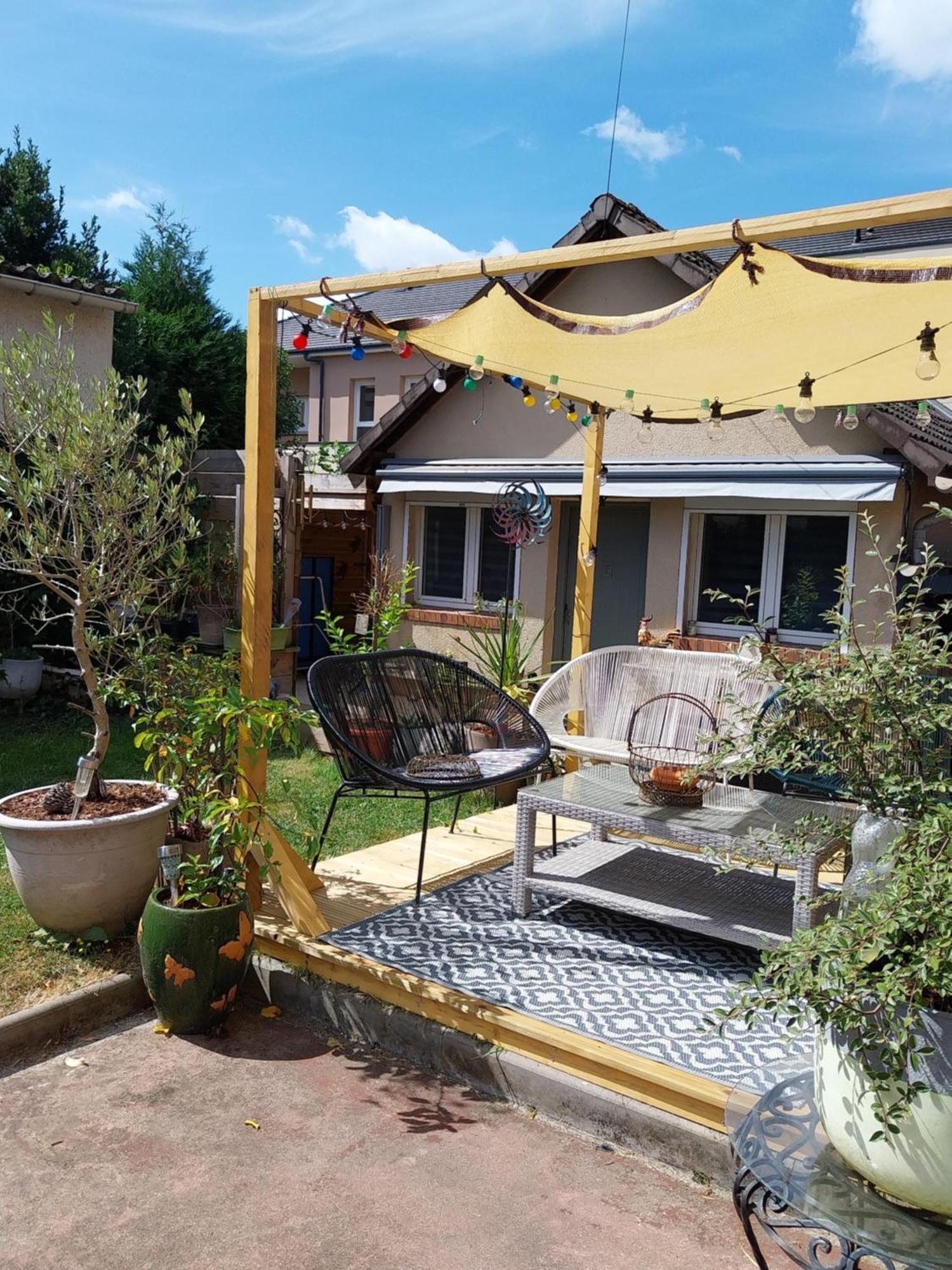 Maison Champetre Deville-les-Rouen Εξωτερικό φωτογραφία